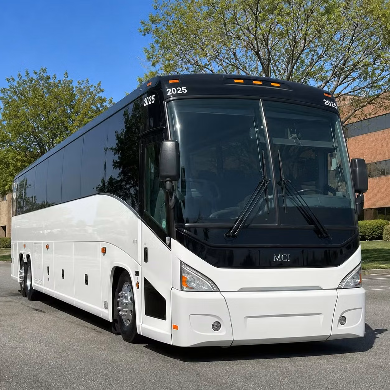 lawndale airport transportation for vips and guest speakers