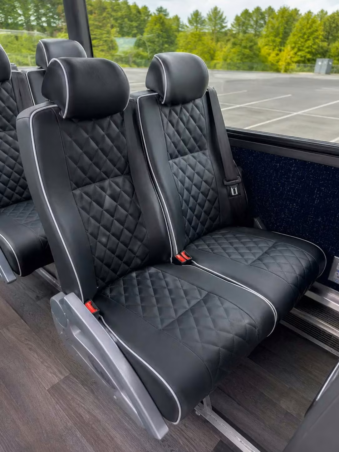 lawndale charter bus reclining seats